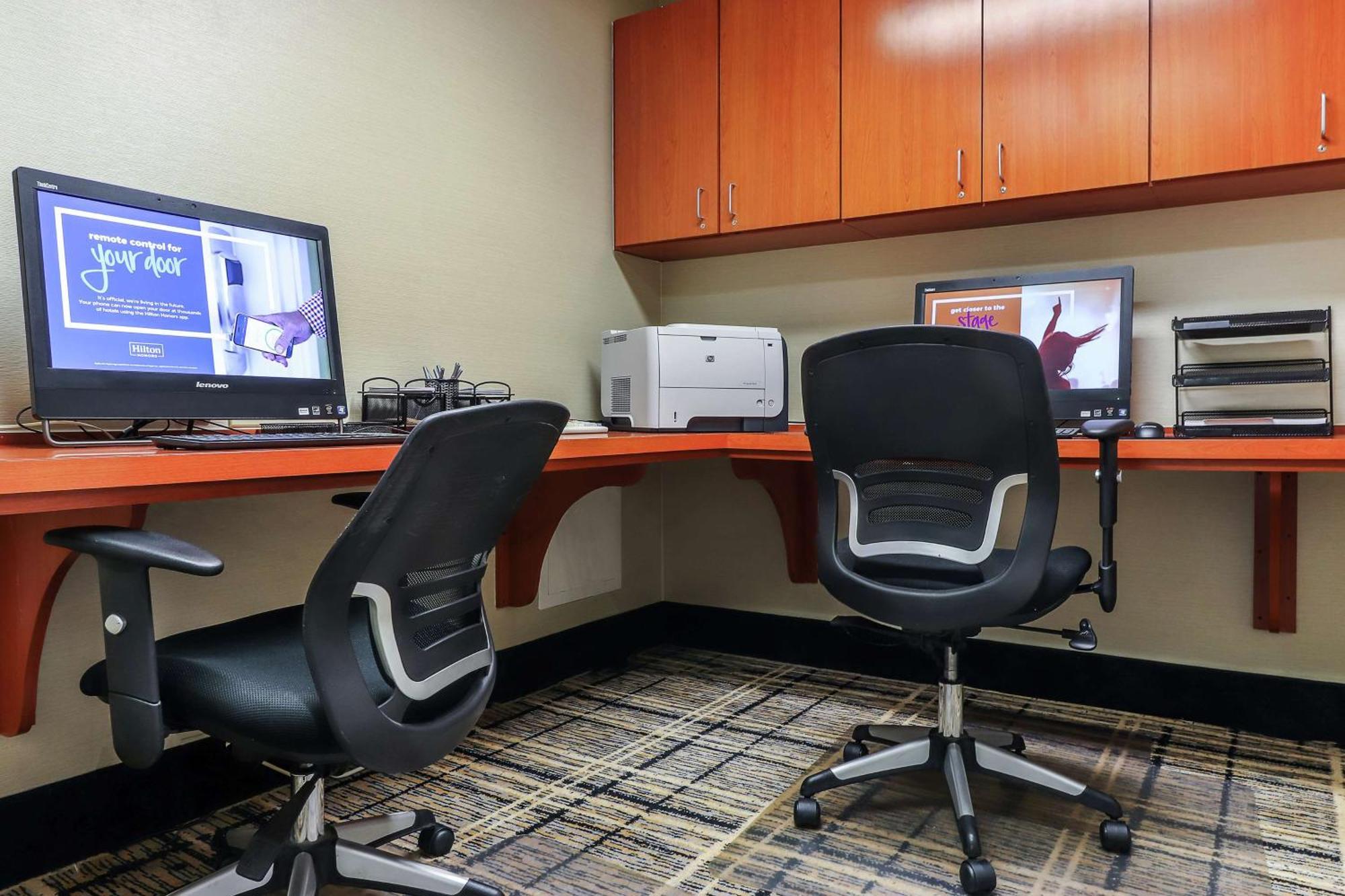 Hampton Inn Heath Bagian luar foto