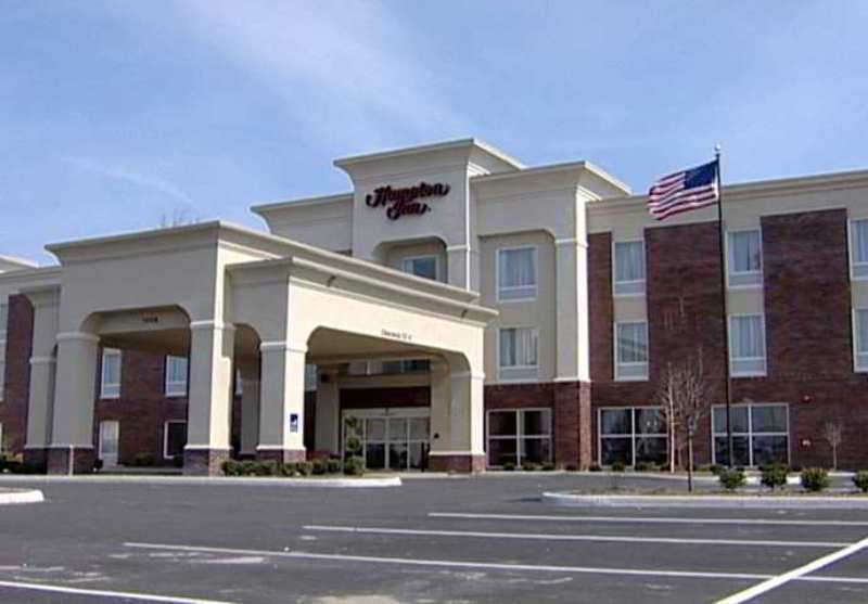 Hampton Inn Heath Bagian luar foto